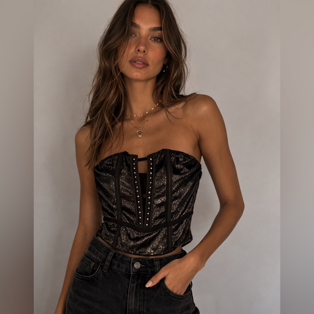 Victoria's Secret Black Strapless Velvet Crop Top